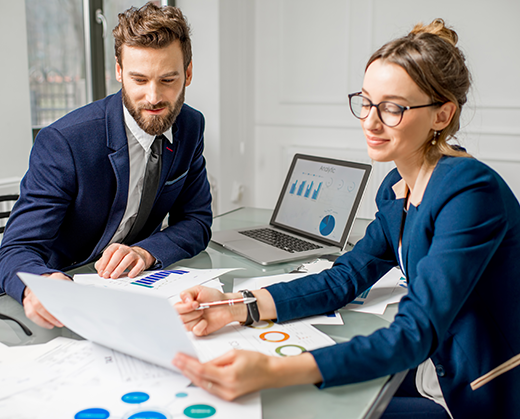 Cumplimiento de las obligaciones legales y tributarias